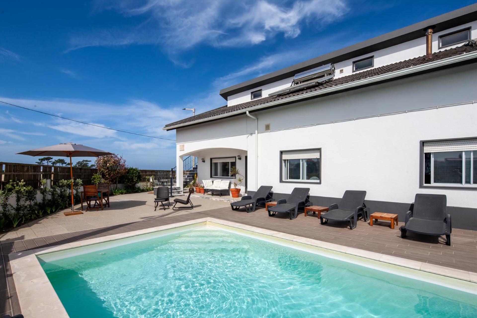 Silvercoast Apartments - Swimming Pool & Jacuzzi Atouguia Da Baleia Eksteriør billede